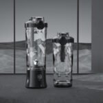 Product thumbnail Licuadora y extractor de jugos portátil — Licuadora personal para batidos y smoothies, con 6 cuchillas — Mini licuadora y utensilio de cocina